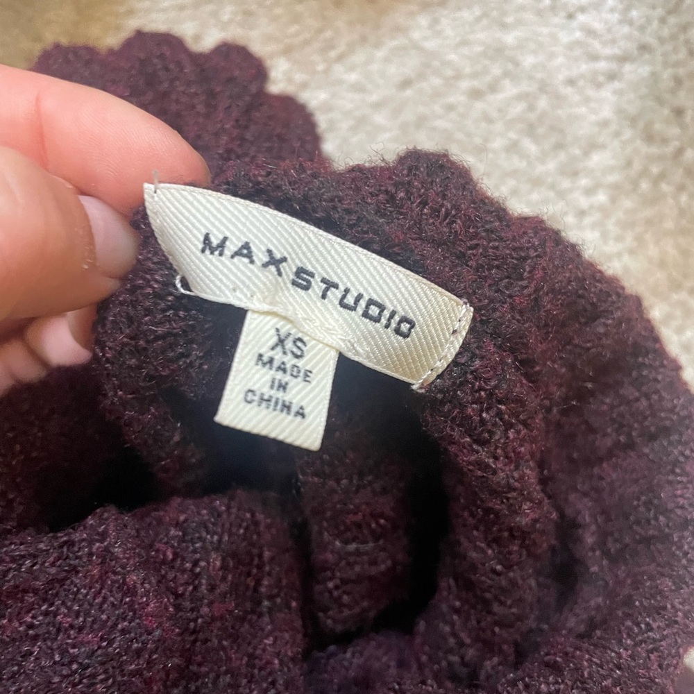 Sweater/shirt